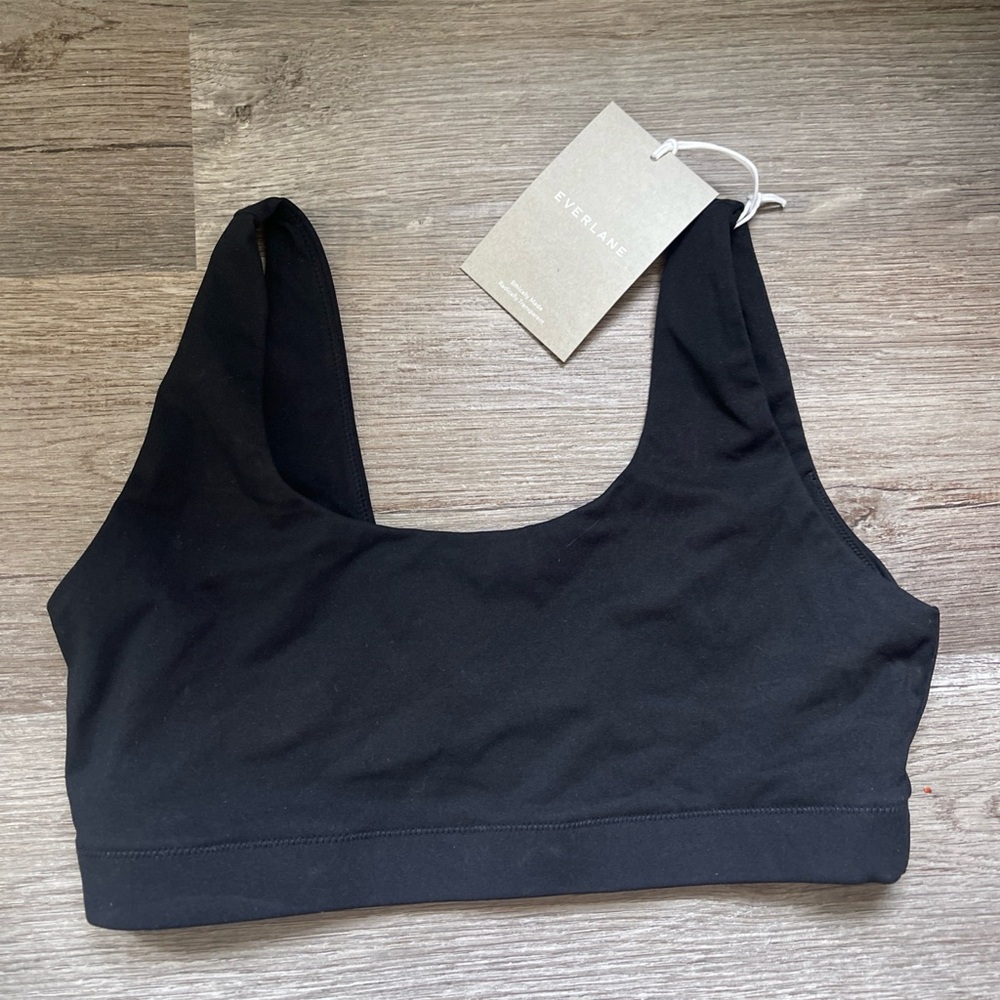 NEW Everlane The Perform Bra - Small- Black NWT